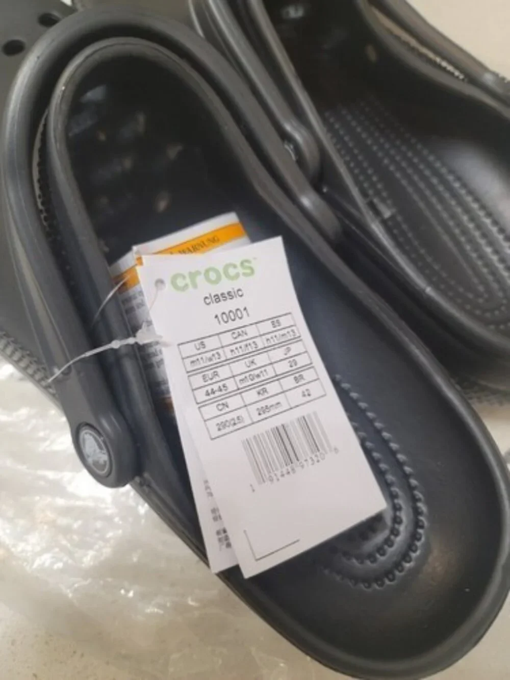 Crocs Classic Clog Unisex Slip On Men 11 Shoe Ultra Light Water-Friendly Black